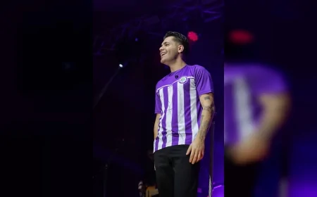 Emir Can İğrek Zonguldak Ereğli’de Sevilen Şarkılarıyla Salonu Dolduran Unutulmaz Bir Konser Verdi