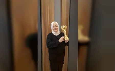 Yaşam Koçu Dilek Baran Ankara’daki törende “Yılın En İyi Çıkış Yapan Yaşam Koçu” ödülüne layık görüldü