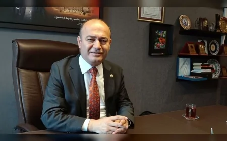 CHP Genel Başkan Yardımcısı Özgür Karabat: “Algı var gerçek yok AKP ekonomiyle erken seçim zemini kuruyor”