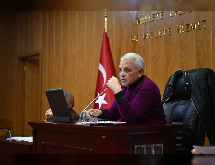 Mamak Belediye Başkanı Veli Gündüz Şahin: “Ocak Ayı Meclisinde Gündemdeki Tüm Maddeler Kabul Edildi”