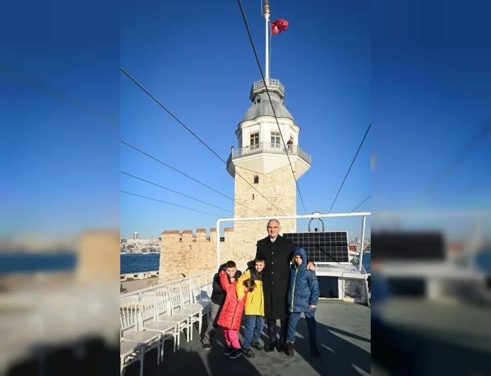 Kültür ve Turizm Bakanı Mehmet Nuri Ersoy: “Kardan Yapılan Kız Kulesi Hayali İstanbul’da Gerçeğe Dönüştü”