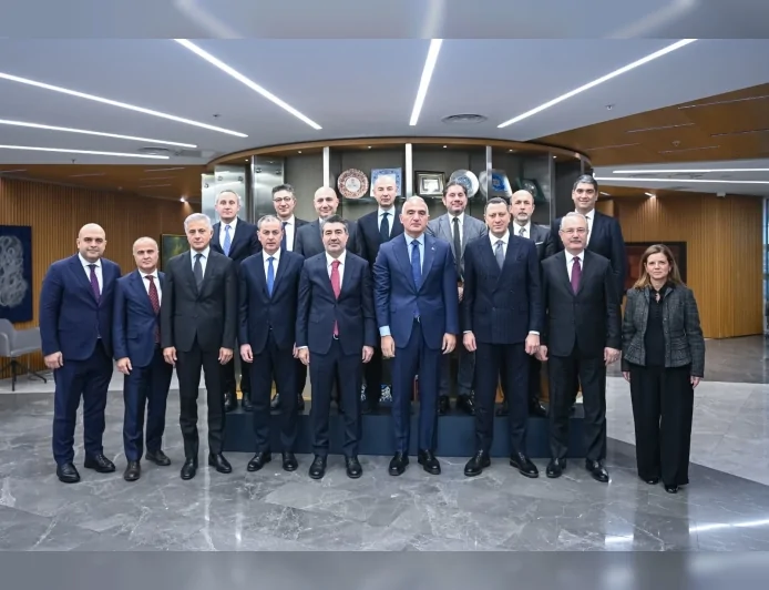 Kültür ve Turizm Bakanı Mehmet Nuri Ersoy Bankalar Birliği ile İstanbul Buluşmasında “Bölgesel krizlere rağmen güçlü bir performans ortaya koyduk” vurgusu yaptı