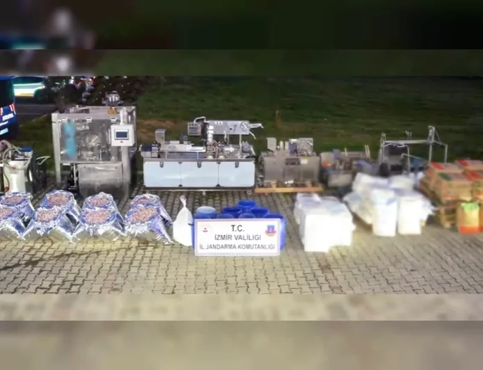 İçişleri Bakanı Ali Yerlikaya: “İzmir’de 1 ton 625 kilogram uyuşturucu hap hammaddesi ele geçirildi”