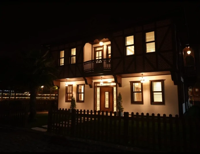 Yahya Kemal Kitap Köşkü Açılıyor: Düzce 23 Nisan Parkı’nda Tarihi Köşk Gençlerle Buluşuyor