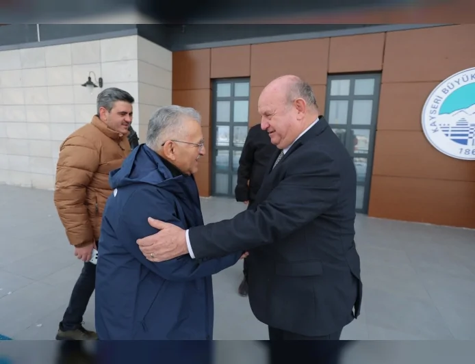 Kayseri Büyükşehir Belediye Başkanı Memduh Büyükkılıç: “Çukurovalı gazetecilerle Kayseri’nin kültürünü ve zenginliklerini buluşturuyoruz”