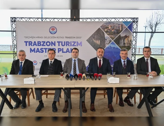 Trabzon Büyükşehir Belediyesi Önceliğinde Turizmin Yol Haritası Çiziliyor: “Trabzon’un Turizm Anayasasını Oluşturuyoruz”