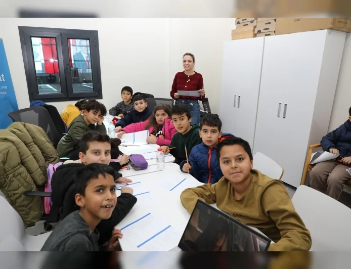 Hatay Büyükşehir Belediyesi’nden Yarıyıl Tatilinde Çocuklara Bilim Atölyeleri Etkinliği