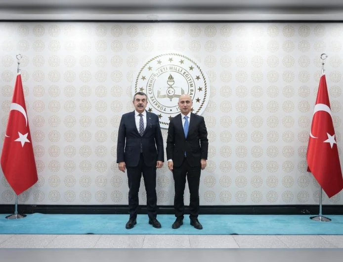 Millî Eğitim Bakanı Yusuf Tekin, Azerbaycan Bilim ve Eğitim Bakanı Emin Amrullayev ile Ankara’da kapsamlı görüşme yaptı