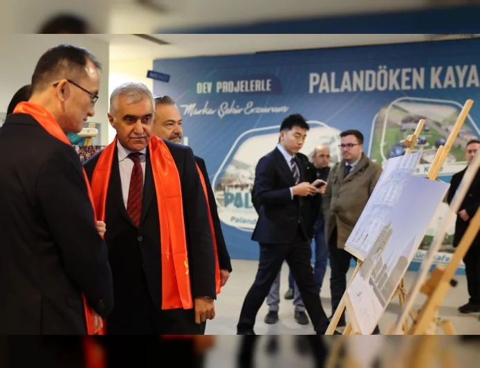 Erzurum Büyükşehir Belediyesi Kardeş Şehir Sergisinde Erzurum ile Harbin’in Kültürel Bağları Fotoğraflarla Buluştu