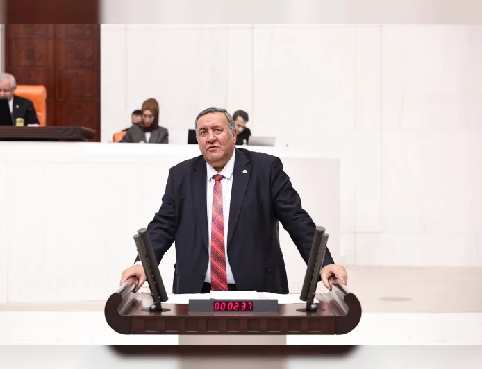 CHP Milletvekili Ömer Fethi Gürer TBMM’de “Emeklinin Karınları Doymuyor, Asgari Ücret Açlık Sınırının Altında”