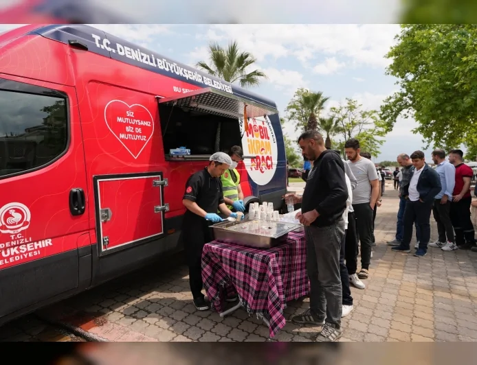 Denizli Büyükşehir Mobil İkram Araçları İlk Yılında 1 Milyon 177 Bin Kişiye Ulaştı