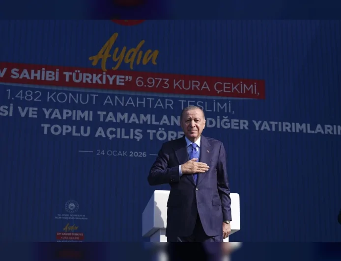 Cumhurbaşkanı Recep Tayyip Erdoğan: “Aydın Çıldır Havalimanı’nın ticari uçuşlara açılması için çalışmaları başlatıyoruz”