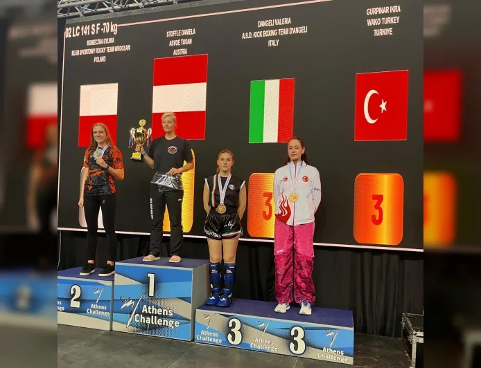 WAKO Kick Boks Avrupa Kupası’nda Ordu Büyükşehir Belediyesporlu İkra Gürpınar Avrupa Üçüncüsü Oldu