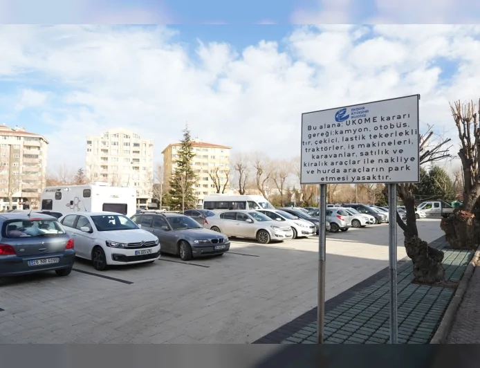 Eskişehir UKOME’den ücretsiz otoparklara yeni düzenleme uzun süreli ve uygunsuz parklar yasaklandı