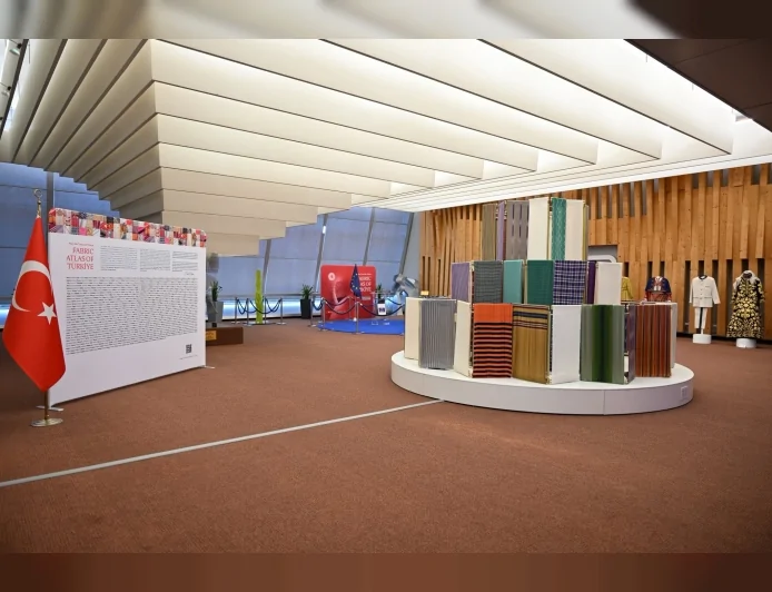 Cumhurbaşkanı Recep Tayyip Erdoğan’ın eşi Emine Erdoğan: “Türkiye Dokuma Atlası – Kumaşın Hafızası sergisi kültürel mirasımızı dünyayla buluşturuyor”