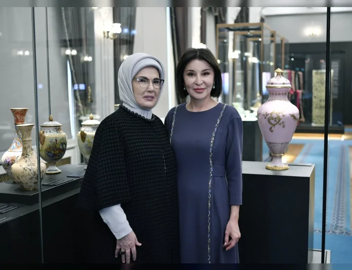 Cumhurbaşkanı Recep Tayyip Erdoğan’ın eşi Emine Erdoğan, Özbekistan Cumhurbaşkanı eşi Ziroat Mirziyoyeva ile Ankara Palas’ta buluştu