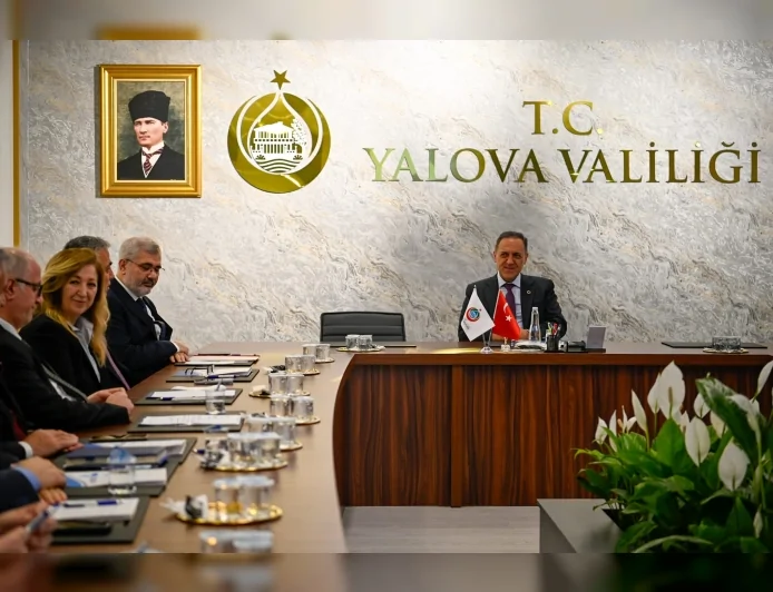 Yalova Valisi Dr. Ahmet Hamdi Usta Başkanlığında 2026 Yılı I. İl İstihdam ve Mesleki Eğitim Kurulu Toplantısı Gerçekleştirildi