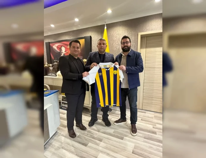 Ankara Gece Dönercisi Yönetim Kurulu Başkanı Erhan Çelik: “Ankaragücü Ankara’nın Ortak Değeridir, Desteğimiz Sürecek”