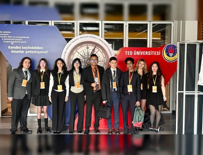 Gökkuşağı Koleji Öğrencileri TEDMUN Konferansı’nda Ankara’yı Temsil Etti İki Öğrenci Uluslararası Diplomasi Ödülü Kazandı