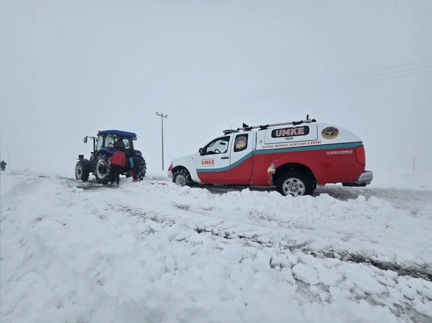 Diyarbakır İl Sağlık Müdürü Emre Asiltürk: “Her koşulda sahadayız, anne ve bebeğe kar altında ulaşıldı”