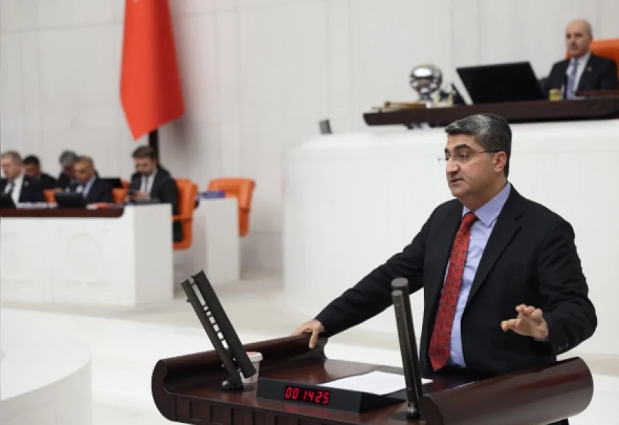 DEVA Partisi Genel Başkan Yardımcısı Mehmet Emin Ekmen: “Mersin tarımında üretici ithal baskısı ve kredi yokluğuyla karşı karşıya”