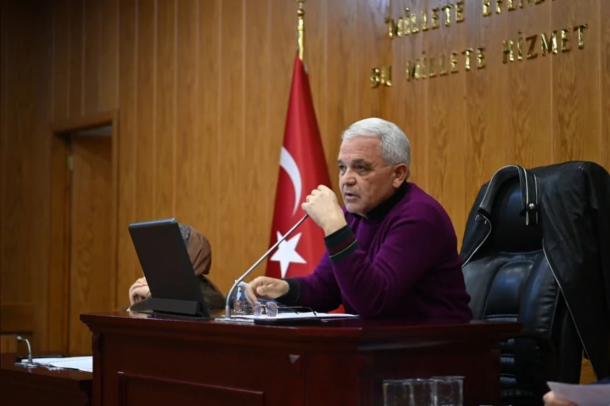 Mamak Belediye Başkanı Veli Gündüz Şahin: “Ocak Ayı Meclisinde Gündemdeki Tüm Maddeler Kabul Edildi”