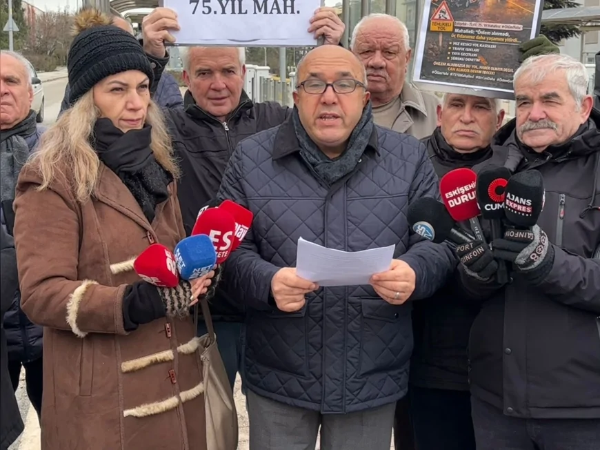İYİ Parti Odunpazarı İlçe Başkanı Gürol Yer: “75. Yıl Mahallesi ölüm yolu haline geldi, bu sessizlik kabul edilemez”