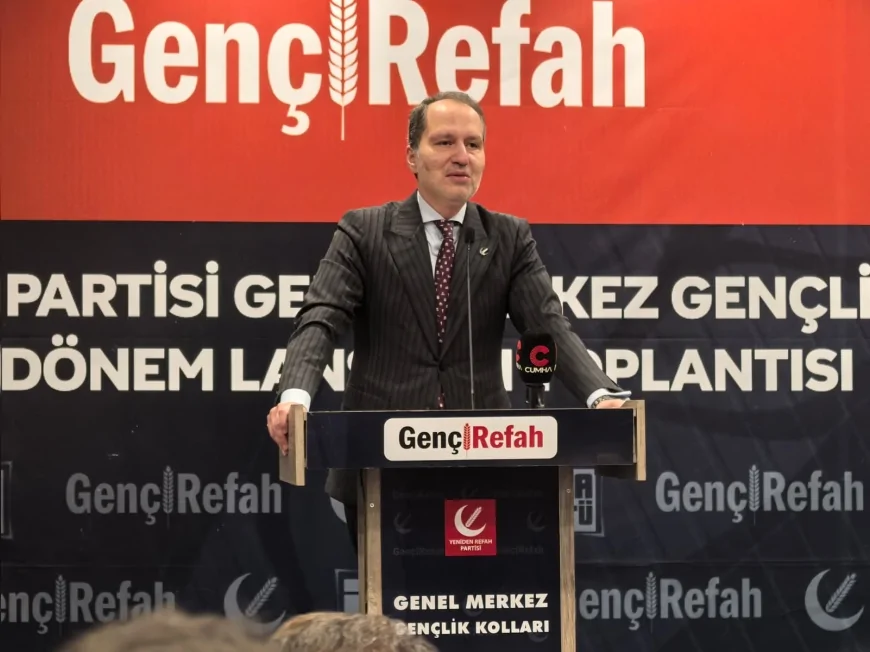 YENİDEN REFAH PARTİSİ GENEL BAŞKANI DR. FATİH ERBAKAN: “İKTİDARIN YOLU TERLEMEKTEN GEÇİYOR” GENÇLİK KOLLARI YENİ DÖNEMİ ANKARA’DA TANITTI
