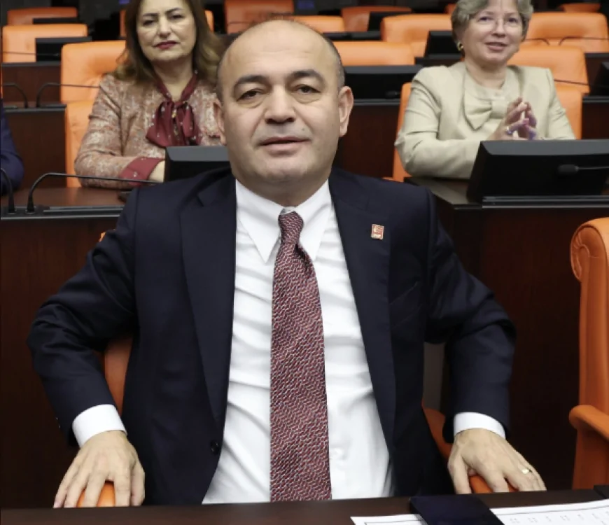 CHP Genel Başkan Yardımcısı Özgür Karabat: “Konkordato patlaması başarısız ekonomi yönetiminin açık sonucudur”