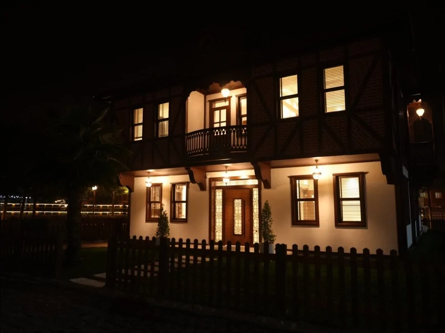 Yahya Kemal Kitap Köşkü Açılıyor: Düzce 23 Nisan Parkı’nda Tarihi Köşk Gençlerle Buluşuyor