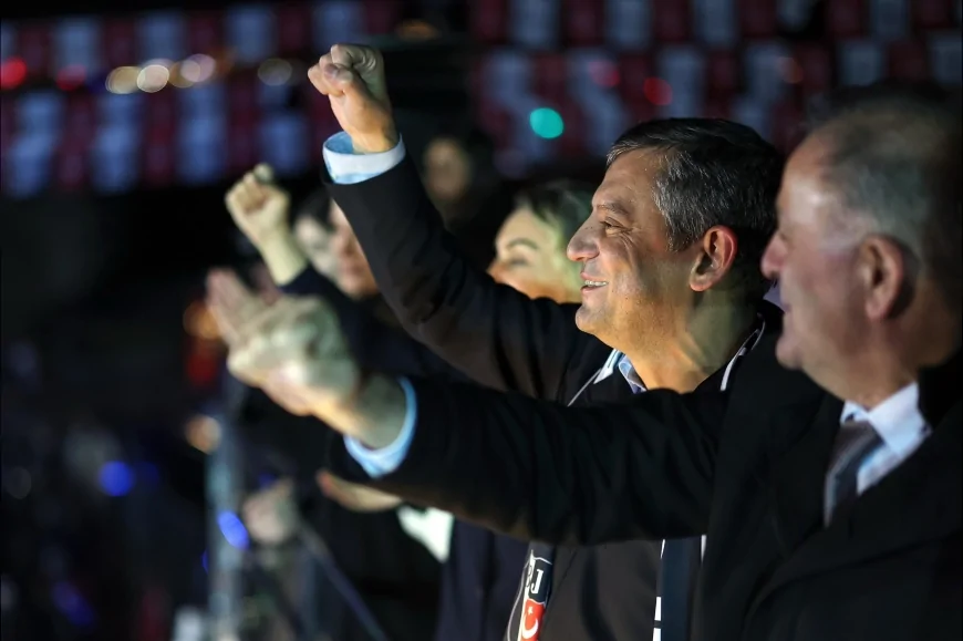 Cumhuriyet Halk Partisi Genel Başkanı Özgür Özel: “Er ya da geç o sandık gelecek, adalet gelecek”