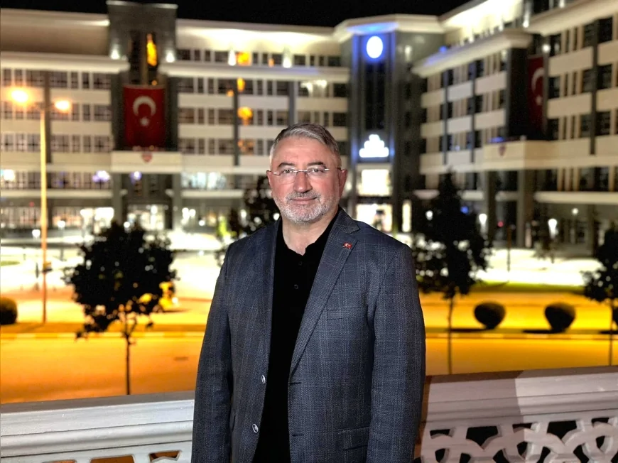 Çorum Belediye Başkanı Dr. Halil İbrahim Aşgın: “Miraç Kandili kalplerin arınmasına ve gönüllerin huzur bulmasına vesiledir”
