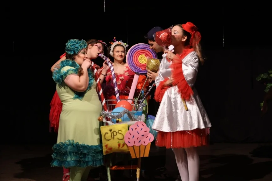 Yunusemre Belediye Başkanı Semih Balaban: “Ara Tatilde Yuntdağlı Çocuklarımızı Tiyatroyla Buluşturuyoruz”