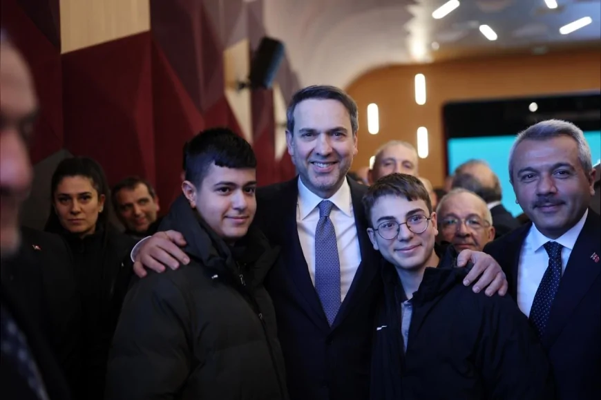 Enerji ve Tabii Kaynaklar Bakanı Alparslan Bayraktar: “Çayeli açıklarında 4 bin 500 metre derinlikte petrol arayacağız”