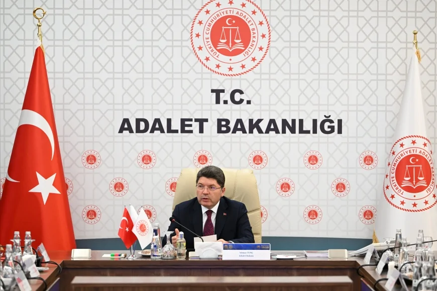 Adalet Bakanı Yılmaz Tunç: “Kadına yönelik şiddeti tartışmasız biçimde reddediyoruz” açıklaması kamuoyundaki serbest bırakma iddiasıyla gündemde