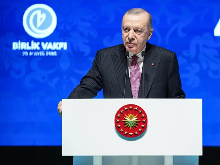 Cumhurbaşkanı Recep Tayyip Erdoğan: “Bireyi köleleştirmeyi hedefleyen melun kuşatmayı ancak el ele verirsek kırabiliriz”