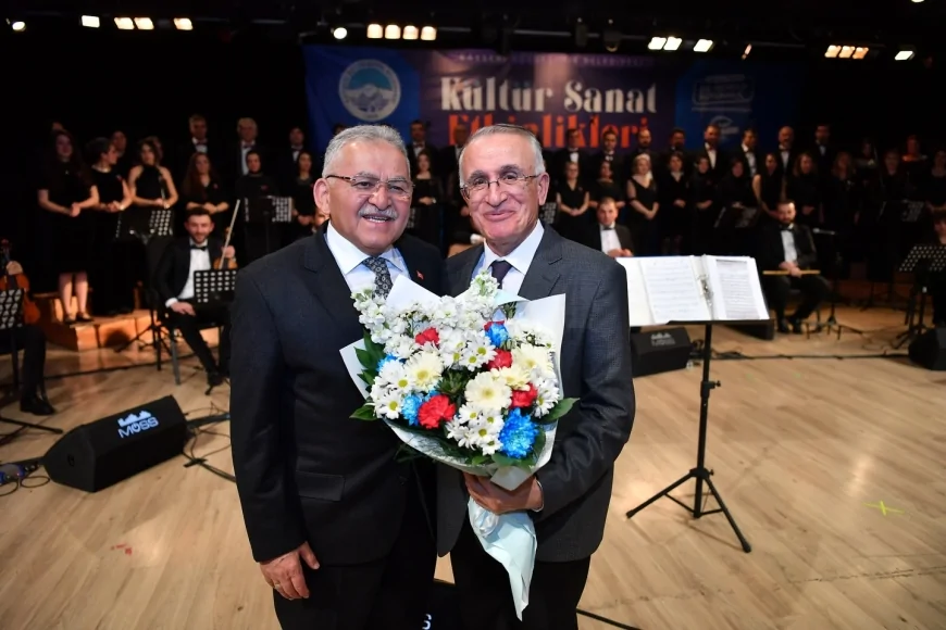 Kayseri Büyükşehir Belediye Başkanı Dr. Memduh Büyükkılıç: “Kültür Olmadan Olmaz, Sanat Olmadan Olmaz”