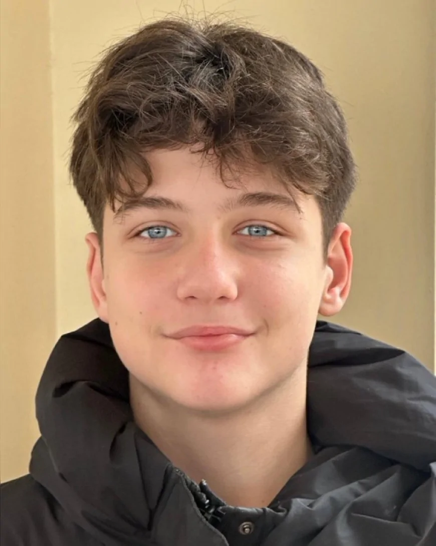 Yeniden Refah Partisi Genel Başkanı Fatih Erbakan: “17 Yaşındaki Bir Gencin Sokakta Hayatını Kaybetmesi Toplumsal Çöküşün Acı Göstergesidir”