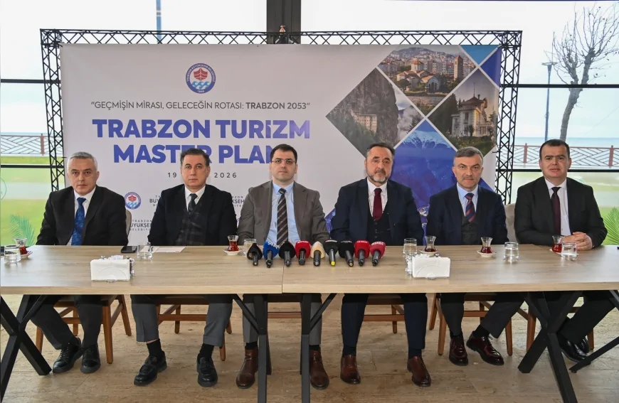 Trabzon Büyükşehir Belediyesi Önceliğinde Turizmin Yol Haritası Çiziliyor: “Trabzon’un Turizm Anayasasını Oluşturuyoruz”
