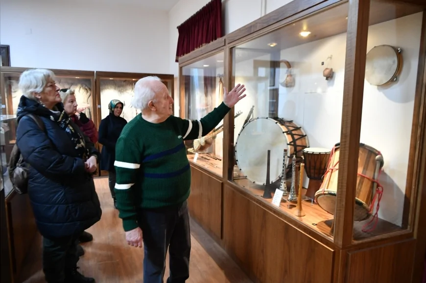 Mamak Belediyesi Müzik Müzesi’nde Anadolu’nun 12 Bin Yıllık Müzik Yolculuğu Ziyaretçilerle Buluşuyor