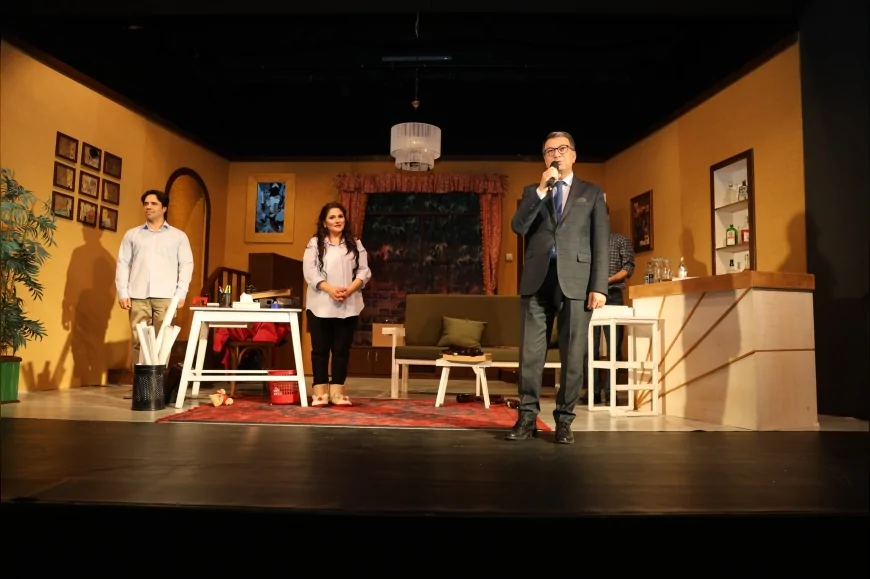 Eskişehir Büyükşehir Belediyesi Şehir Tiyatroları’nın “Aşk Listesi” Oyunu Basın Galasında Büyük İlgi Gördü