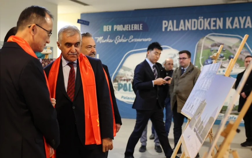 Erzurum Büyükşehir Belediyesi Kardeş Şehir Sergisinde Erzurum ile Harbin’in Kültürel Bağları Fotoğraflarla Buluştu