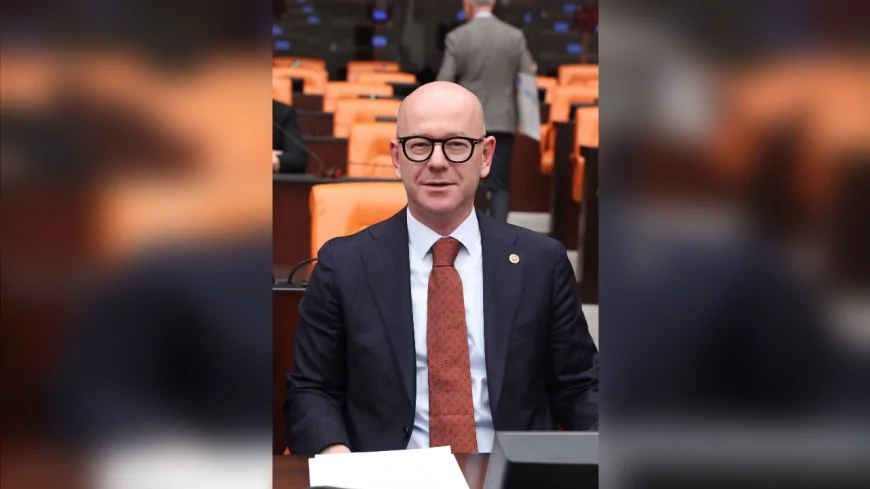 CHP Balıkesir Milletvekili Serkan Sarı: “Gençlerimizin Umuduyla Oynamayın, Liyakatsizlikten Vazgeçin”