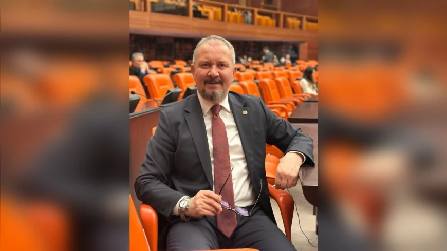 AK PARTİ TEKİRDAĞ MİLLETVEKİLİ MESTAN ÖZCAN: “ŞANLI BAYRAĞIMIZA UZANAN HİÇBİR EL KARŞILIKSIZ KALMAZ”