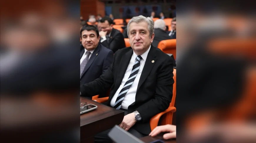 CHP SAMSUN MİLLETVEKİLİ DR. MURAT ÇAN: “BİN LİRA CİRO YAPAMAYAN ESNAFI GERÇEK USULLE VERGİLENDİRMEK ADALETSİZLİKTİR”