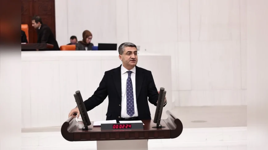 YENİ YOL Mehmet Emin Ekmen: “Merkezî sulama birliği çiftçiye değil, pozisyon yaratmaya hizmet eder”