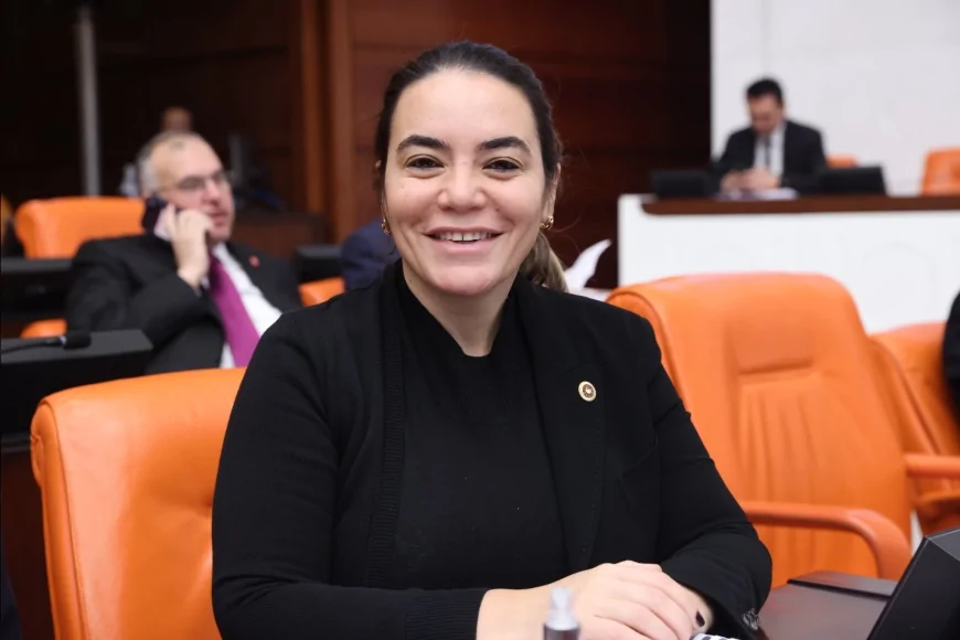 İYİ Parti Genel Başkan Yardımcısı Ayyüce Türkeş Taş: “Emekliye 1.062 Liralık Zam Yetmez, Yanlış Yönetim Açıkça Görünüyor”