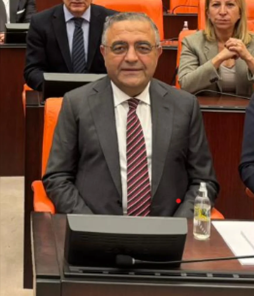 CHP Diyarbakır Milletvekili Sezgin Tanrıkulu: “Zorunlu emeklilikle 40’lı yaşlarda işçiler mağdur edildi”