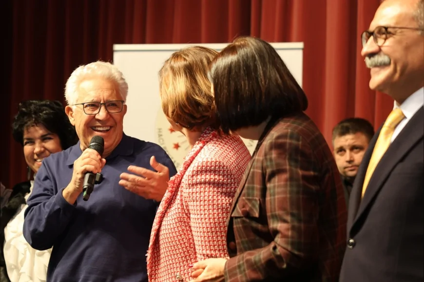 Eskişehir Büyükşehir Belediye Başkanı Ayşe Ünlüce: “Zülfü Livaneli Anadolu Hümanizmini gerçekten konuşmayı hak eden çok kıymetli bir isim”