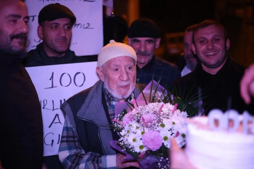 Beykoz’da Ülkücü Şehit Atilla Kurtuluş’un Emanetine Vefa Satılmış Kurtuluş 100 Yaşında Unutulmadı